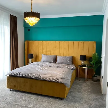 Appartement Empire Penthouse Three Bedroom Suite *