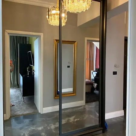 Appartement Empire Penthouse Three Bedroom Suite *