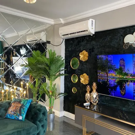 Appartement Empire Penthouse Three Bedroom Suite