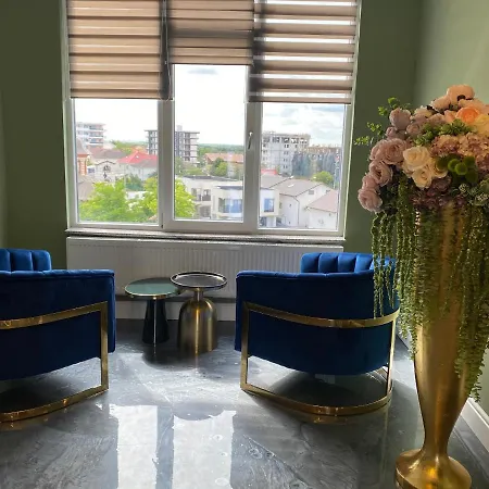 Appartement Empire Penthouse Three Bedroom Suite *
